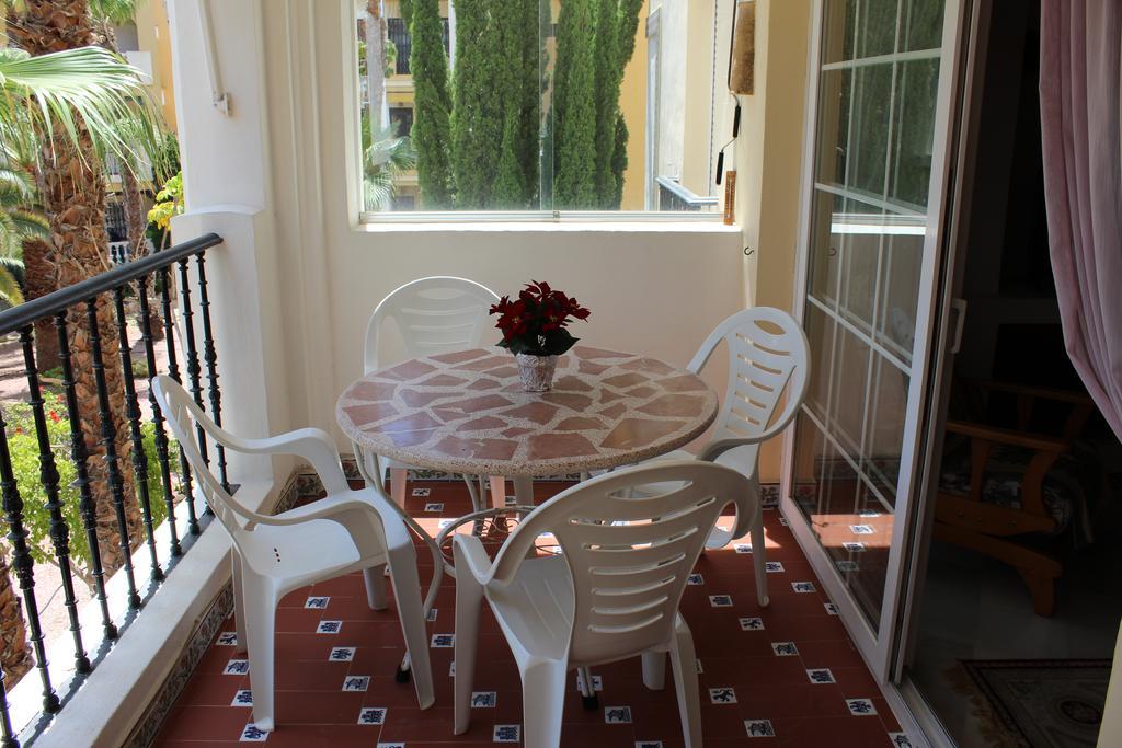 Aldea Del Mar Apartment Torrevieja Exterior photo